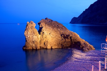 Lo Scoglio di Monterosso- Cinque Terre, Italy